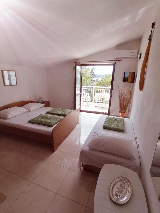 Studio Apartmani Marinella Baška Voda Exteriör bild