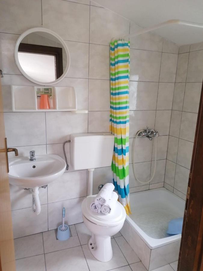 Studio Apartmani Marinella Baška Voda Exteriör bild